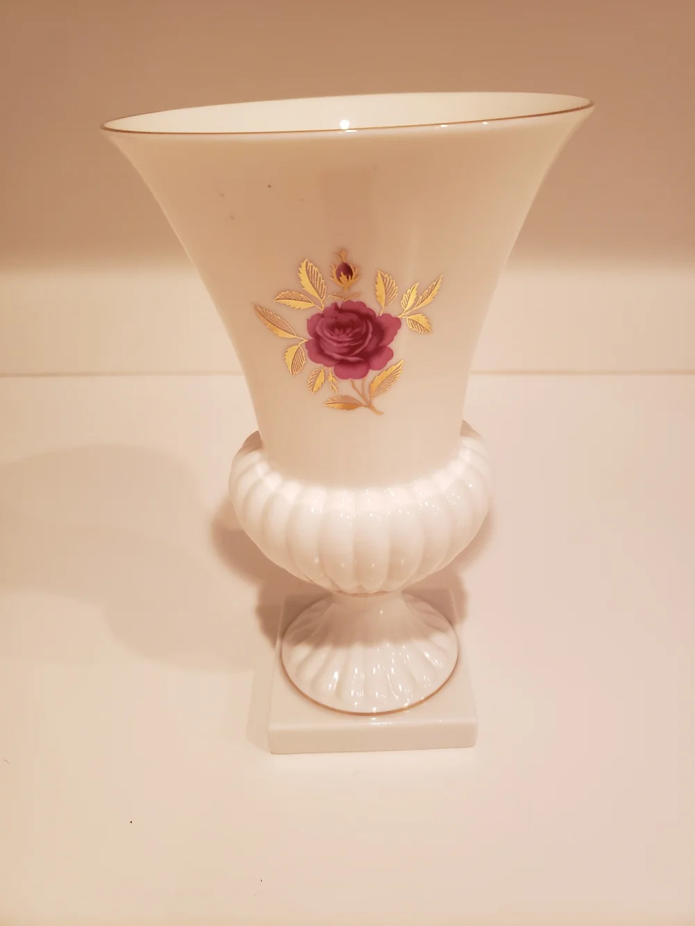 Lenox vintage rhodora